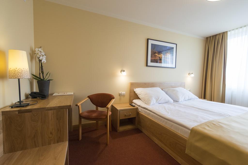Hotel Gorzow Gorzów Wielkopolski Extérieur photo